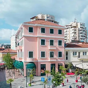 Boka Отель Тирана